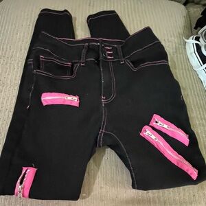 Hot Topic pink and black pants women’s 5